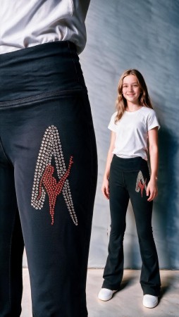 Amaze Danseklubb tights m/ sleng med rhinestone logo 