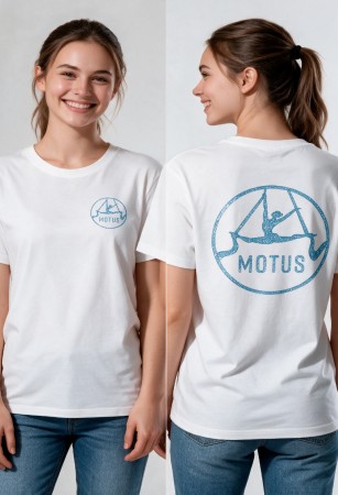 Motus hvit t-skjorte 